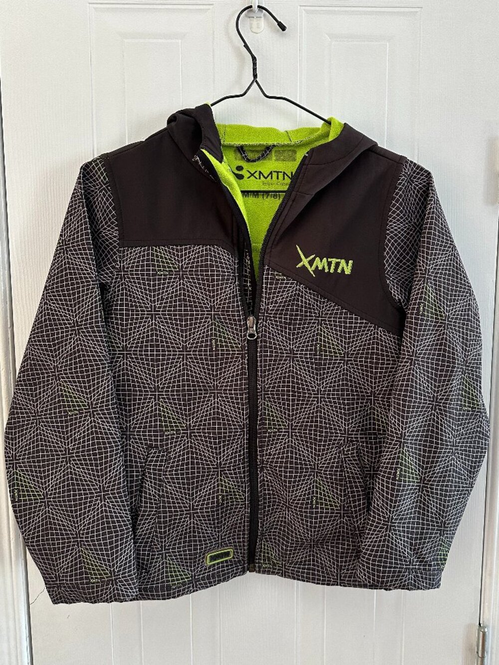 XMTN Grey Geometric Fleece-Lined Hooded Jacket - Boys 7/8